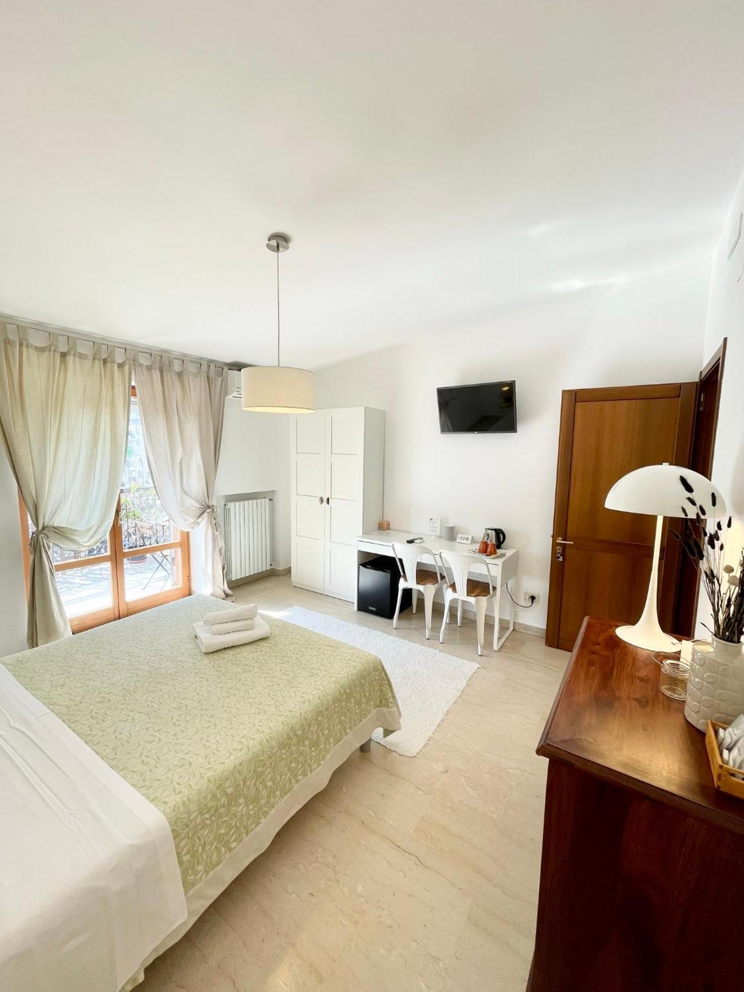 B&B Le Saline Таранто Екстериор снимка