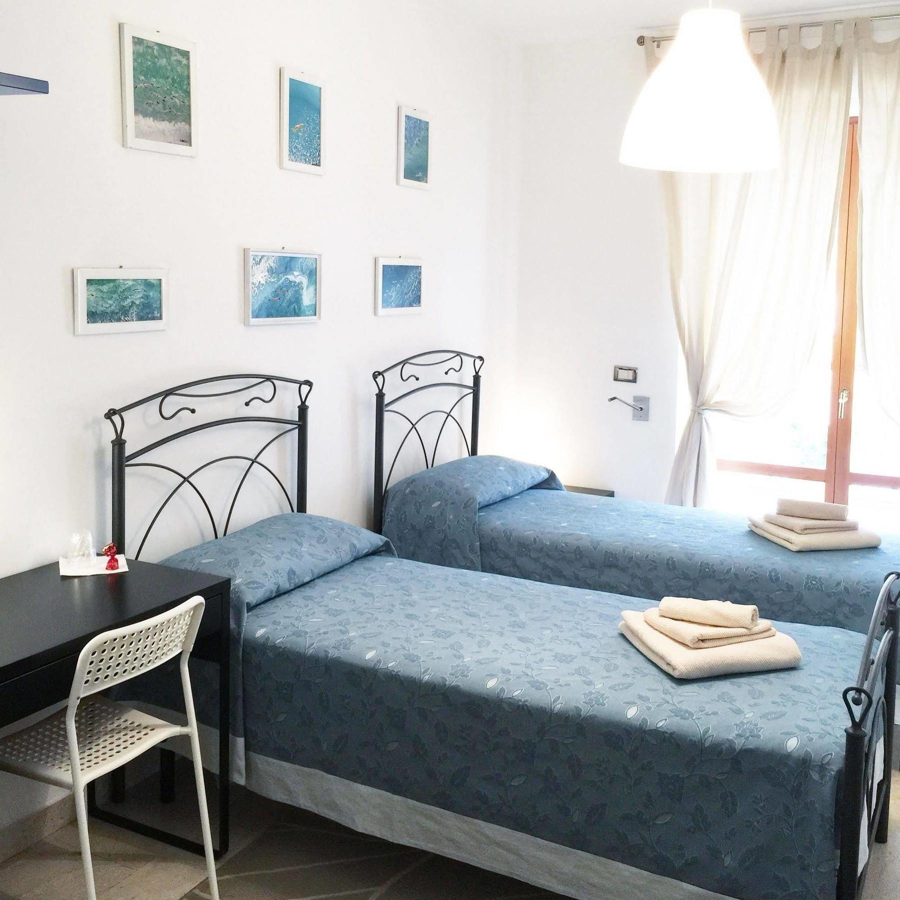 B&B Le Saline Таранто Екстериор снимка