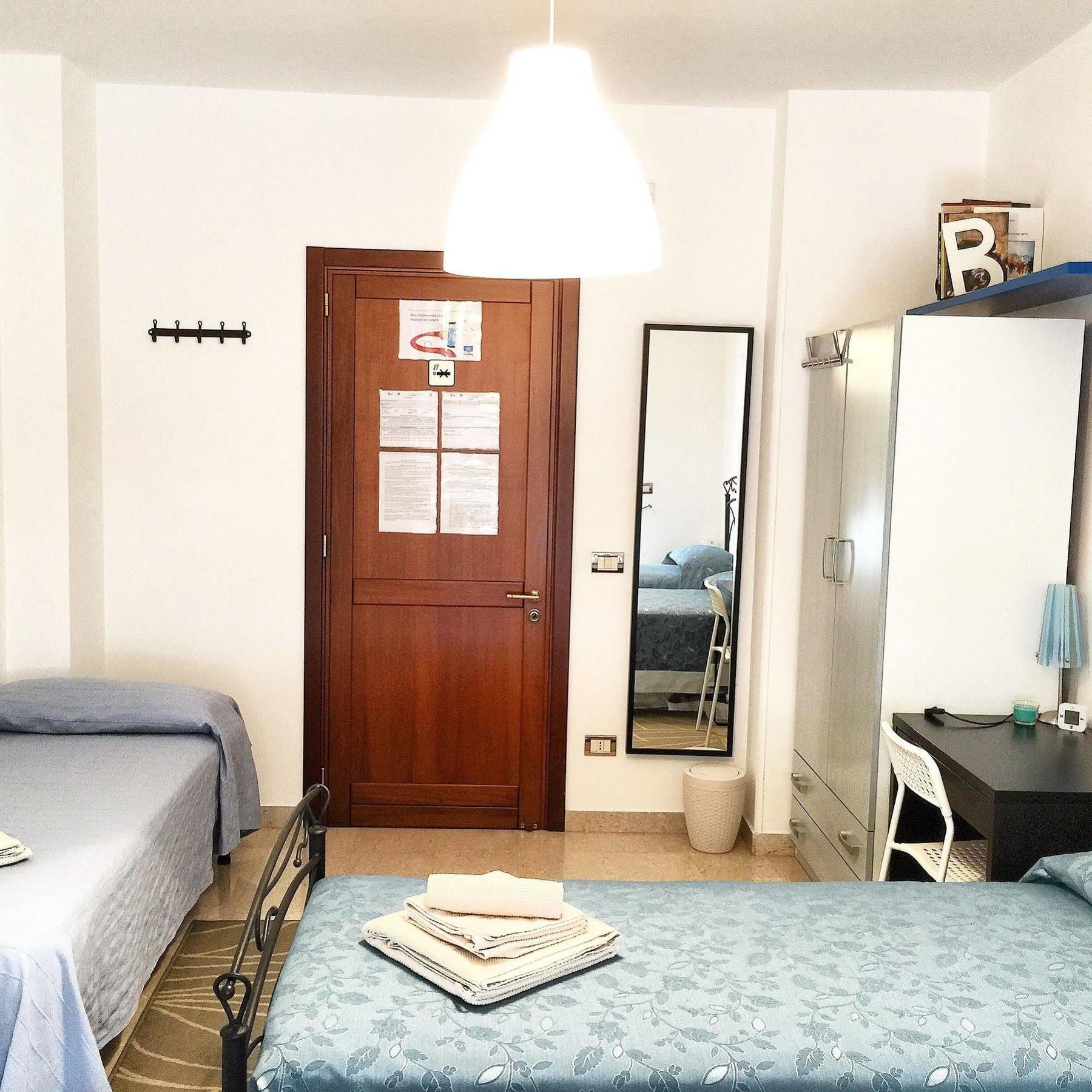 B&B Le Saline Таранто Екстериор снимка